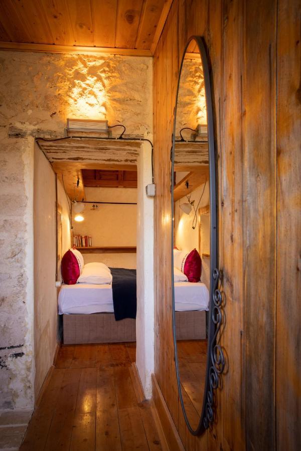 3 * Kaș